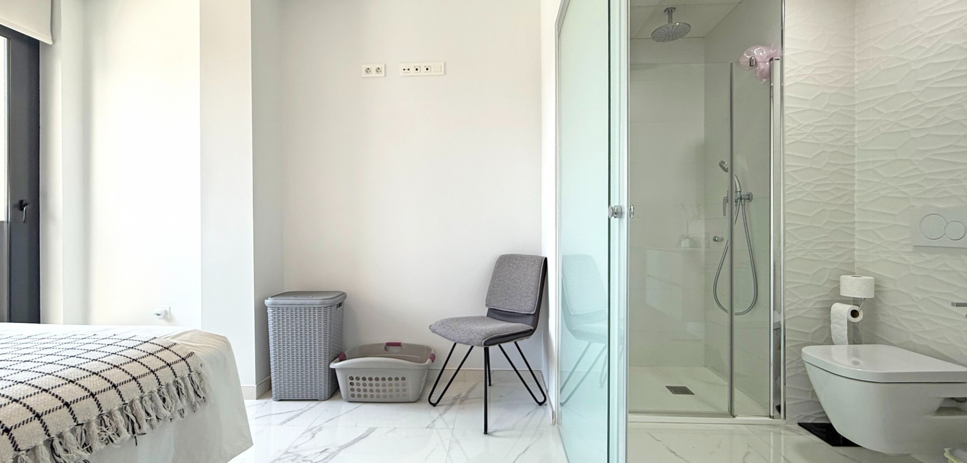 2 Bed, 2 Bath, ApartmentFor Sale, Orihuela Costa, Alicante 2 Bed, 2 Bath, ApartmentFor Sale, Orihuela Costa, Alicante