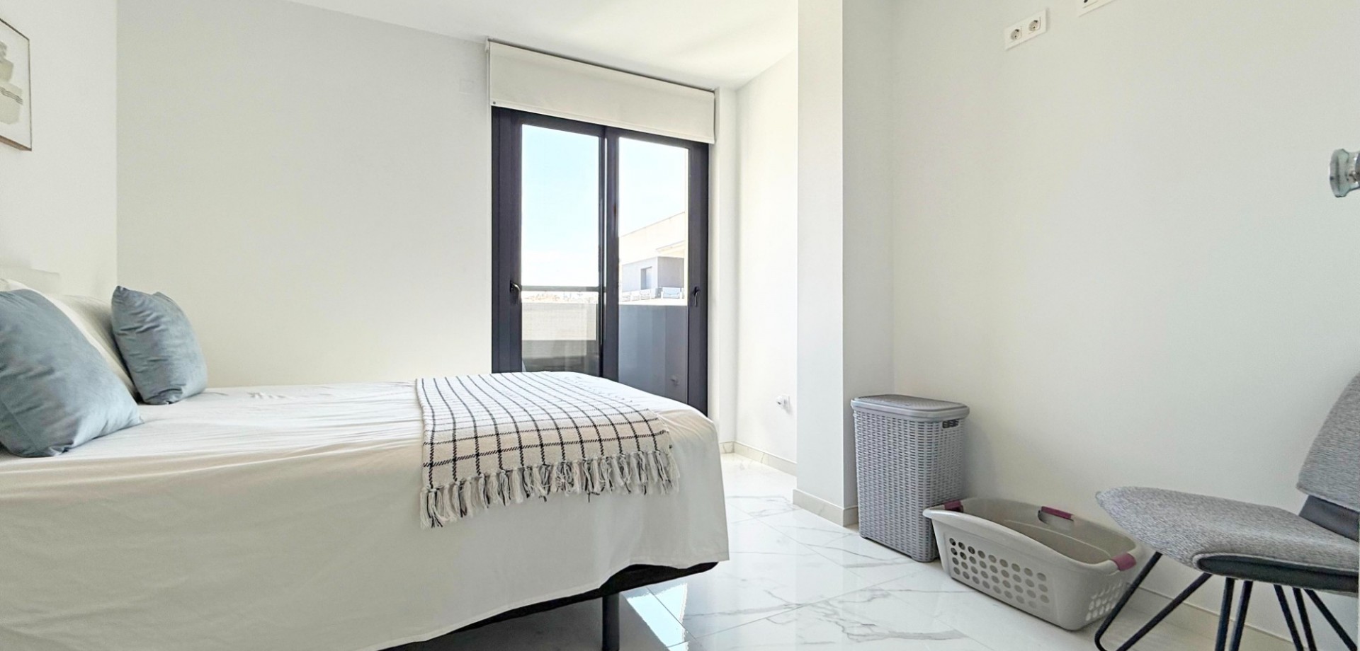 2 Bed, 2 Bath, ApartmentFor Sale, Orihuela Costa, Alicante 2 Bed, 2 Bath, ApartmentFor Sale, Orihuela Costa, Alicante