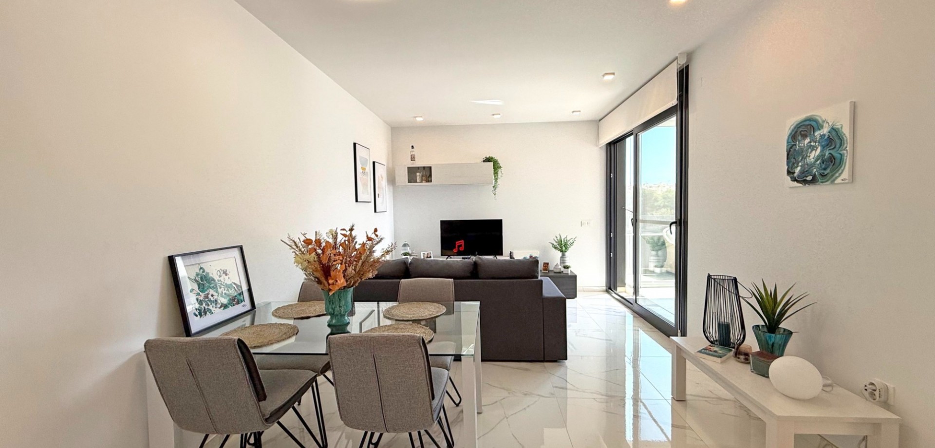 2 Bed, 2 Bath, ApartmentFor Sale, Orihuela Costa, Alicante 2 Bed, 2 Bath, ApartmentFor Sale, Orihuela Costa, Alicante