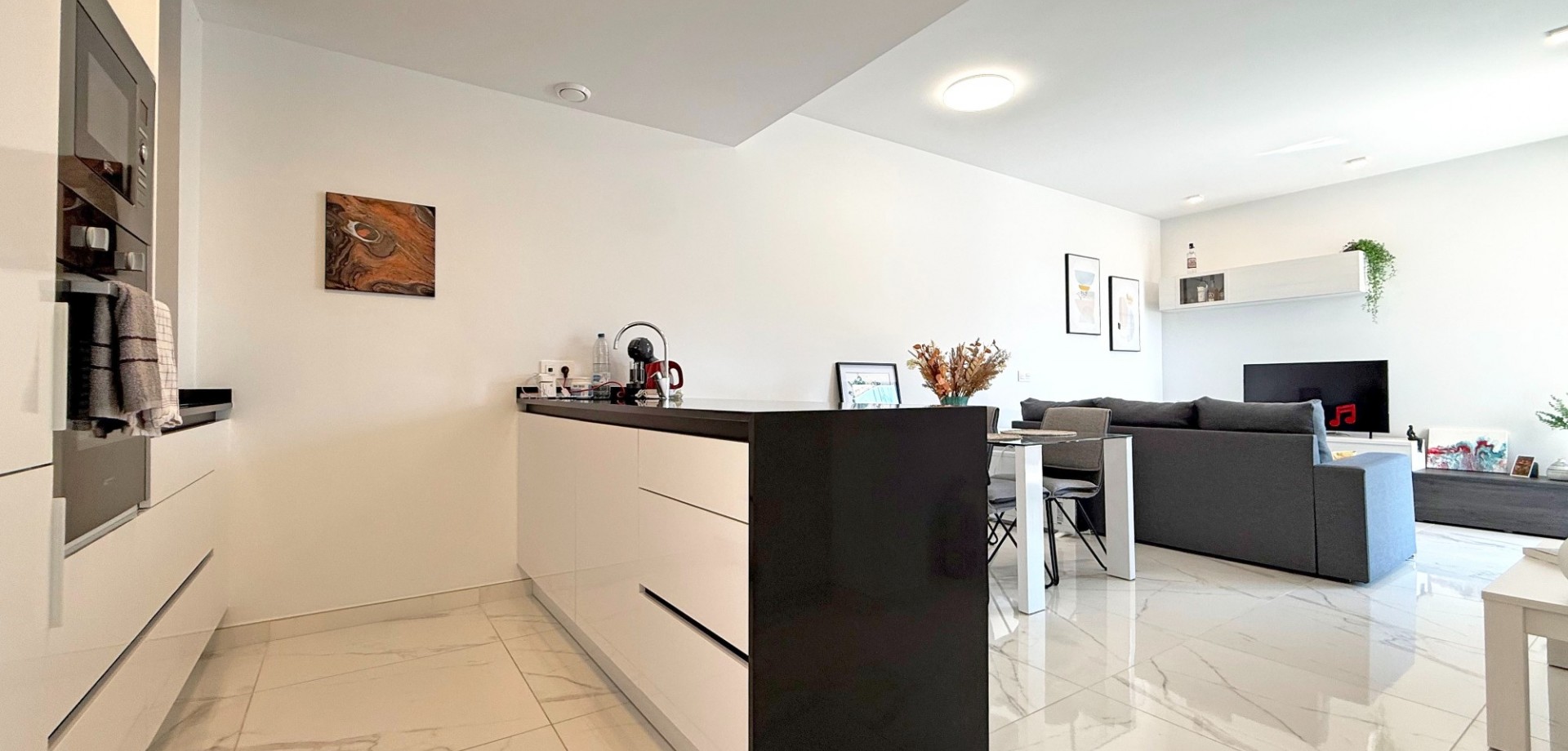 2 Bed, 2 Bath, ApartmentFor Sale, Orihuela Costa, Alicante 2 Bed, 2 Bath, ApartmentFor Sale, Orihuela Costa, Alicante