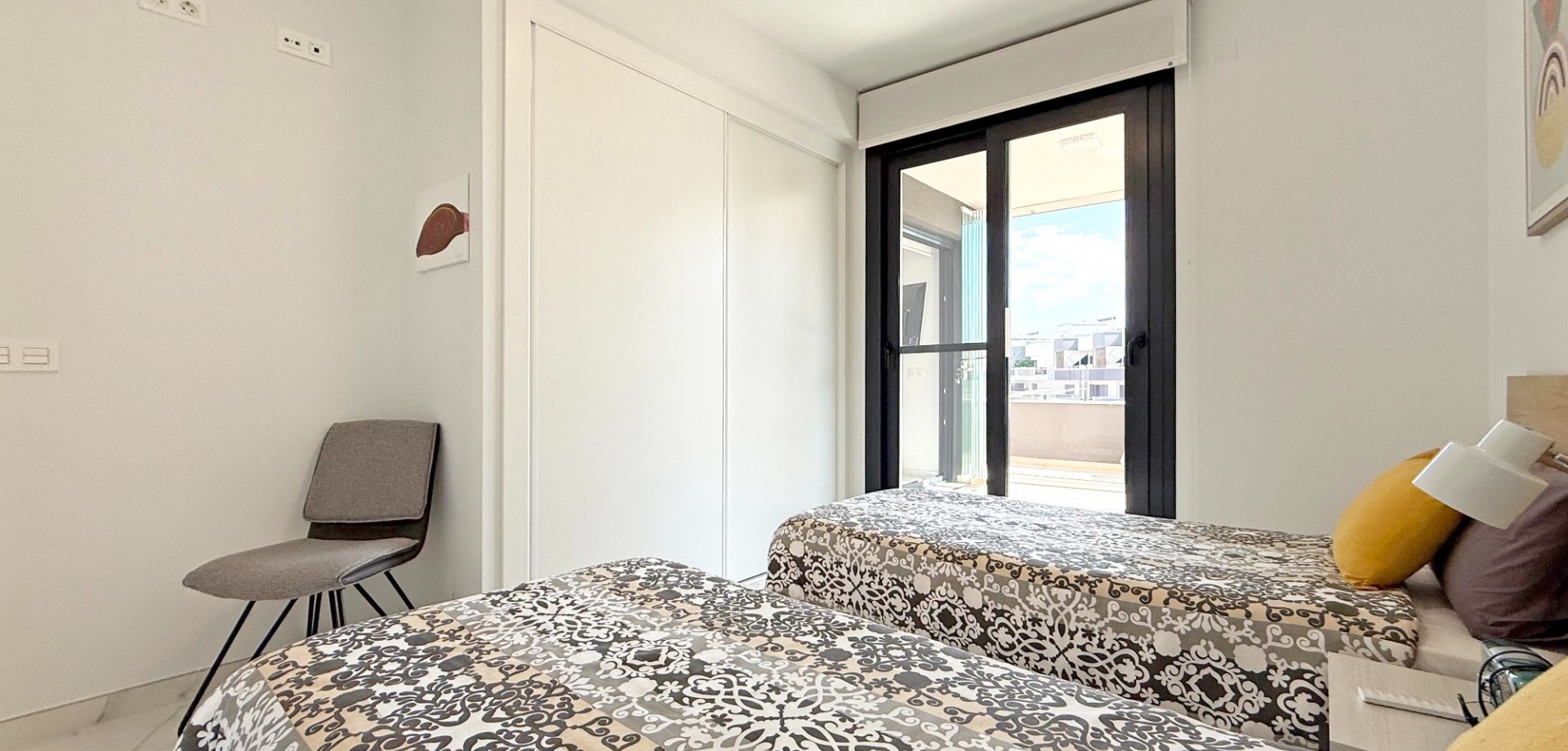 2 Bed, 2 Bath, ApartmentFor Sale, Orihuela Costa, Alicante 2 Bed, 2 Bath, ApartmentFor Sale, Orihuela Costa, Alicante