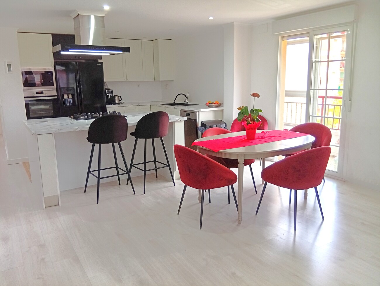 3 Bed, 2 Bath, ApartmentFor Sale, Alicante, Alicante 3 Bed, 2 Bath, ApartmentFor Sale, Alicante, Alicante