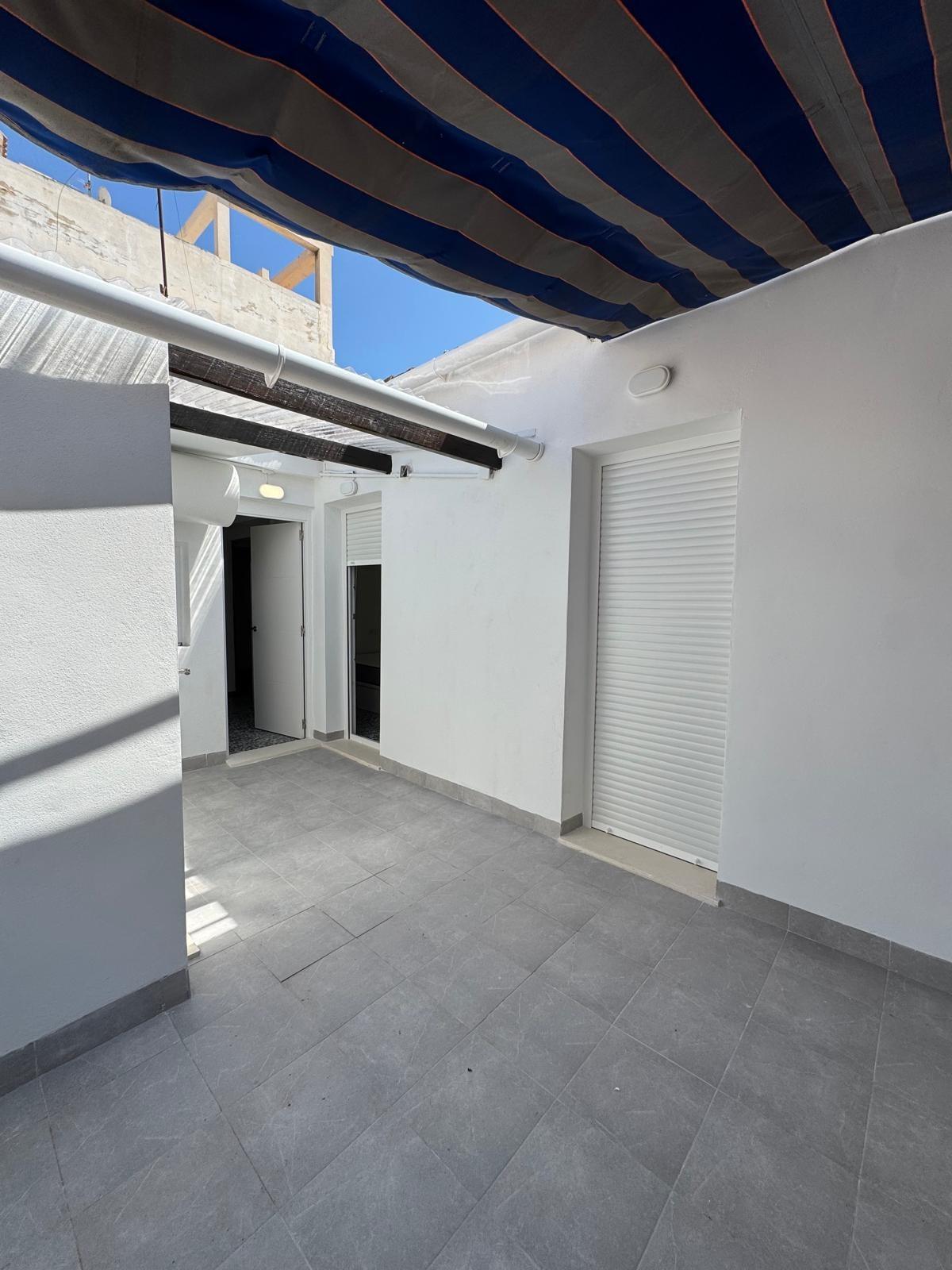 5 Bed, 3 Bath, HouseFor Sale, Torrevieja, Alicante 5 Bed, 3 Bath, HouseFor Sale, Torrevieja, Alicante