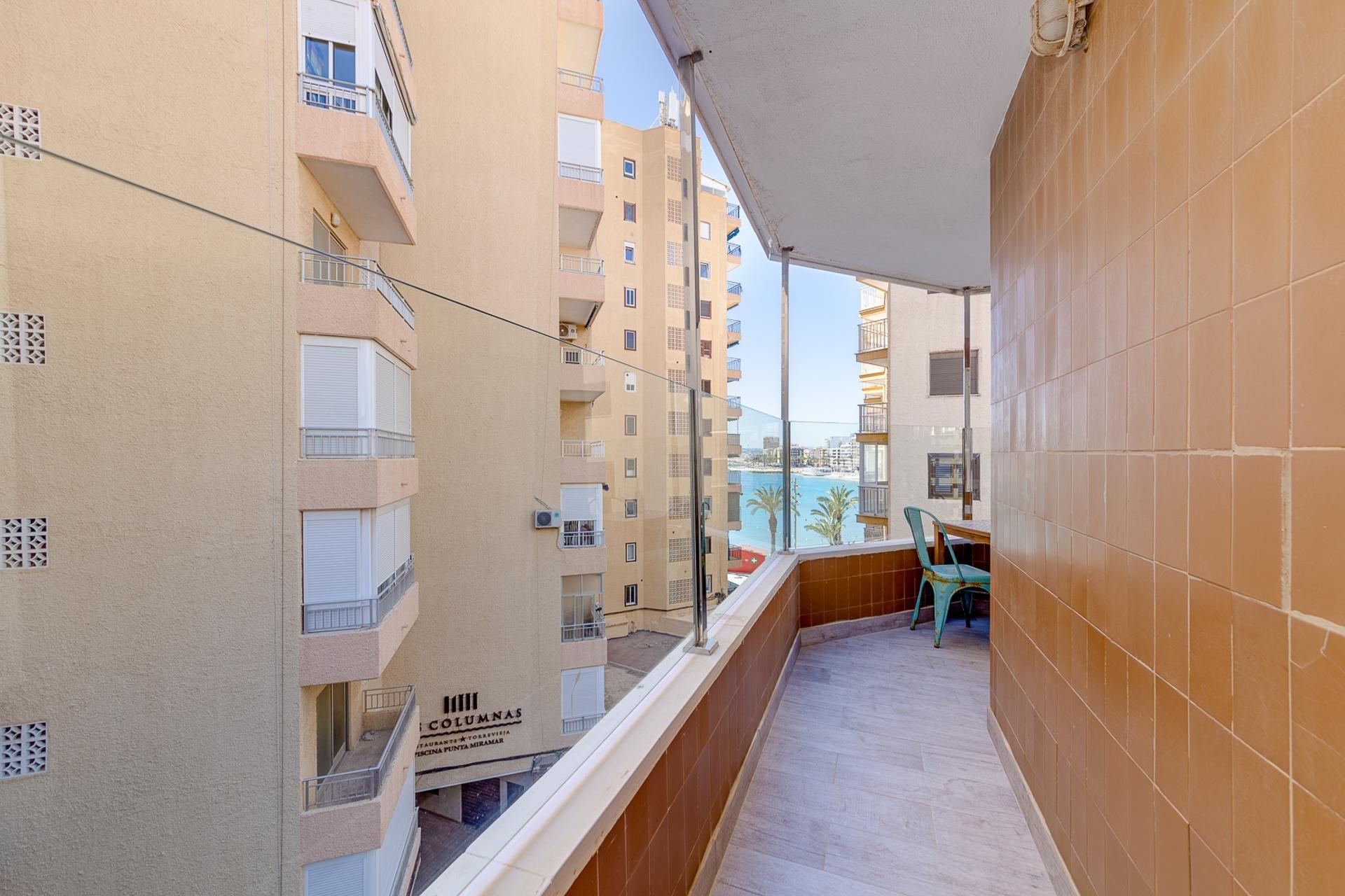 3 Bed, 2 Bath, ApartmentFor Sale, Torrevieja, Alicante 3 Bed, 2 Bath, ApartmentFor Sale, Torrevieja, Alicante