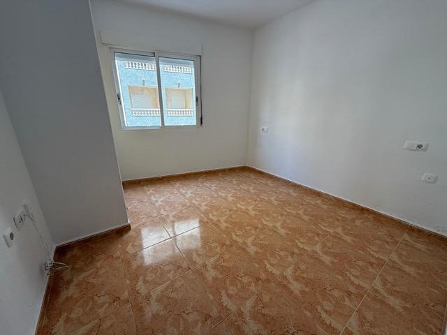2 Bed, 1 Bath, ApartmentFor Sale, Torrevieja, Alicante 2 Bed, 1 Bath, ApartmentFor Sale, Torrevieja, Alicante