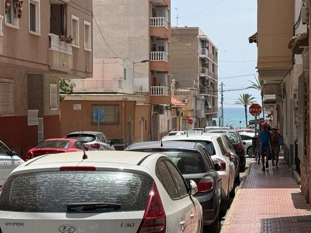 2 Bed, 1 Bath, ApartmentFor Sale, Torrevieja, Alicante 2 Bed, 1 Bath, ApartmentFor Sale, Torrevieja, Alicante