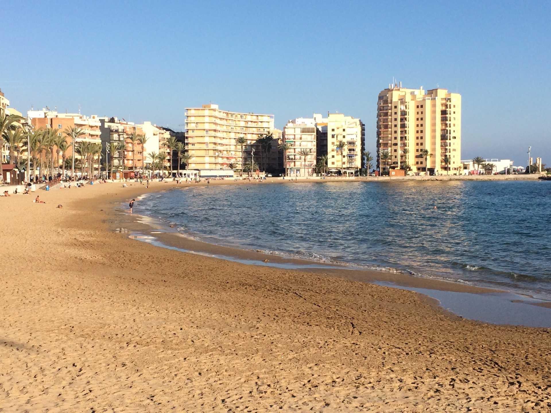 2 Bed, 1 Bath, ApartmentFor Sale, Torrevieja, Alicante 2 Bed, 1 Bath, ApartmentFor Sale, Torrevieja, Alicante