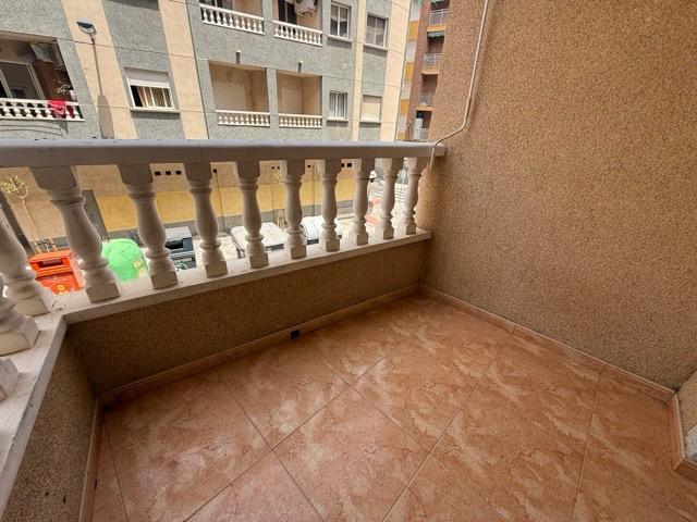 2 Bed, 1 Bath, ApartmentFor Sale, Torrevieja, Alicante 2 Bed, 1 Bath, ApartmentFor Sale, Torrevieja, Alicante