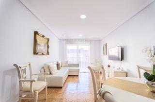 4 Bed, 2 Bath, ApartmentFor Sale, Torrevieja, Alicante