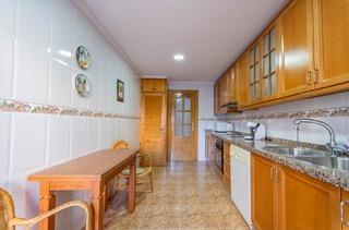 4 Bed, 2 Bath, ApartmentFor Sale, Torrevieja, Alicante 4 Bed, 2 Bath, ApartmentFor Sale, Torrevieja, Alicante