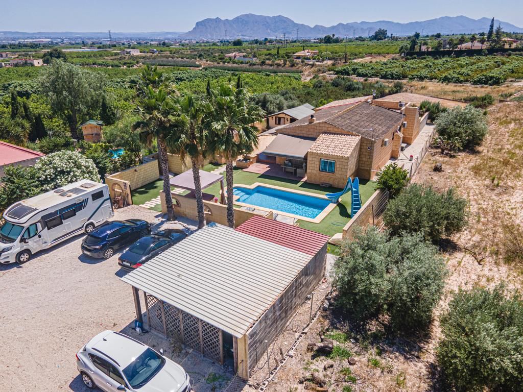 5 Bed, 4 Bath, HouseFor Sale, Albatera, Alicante