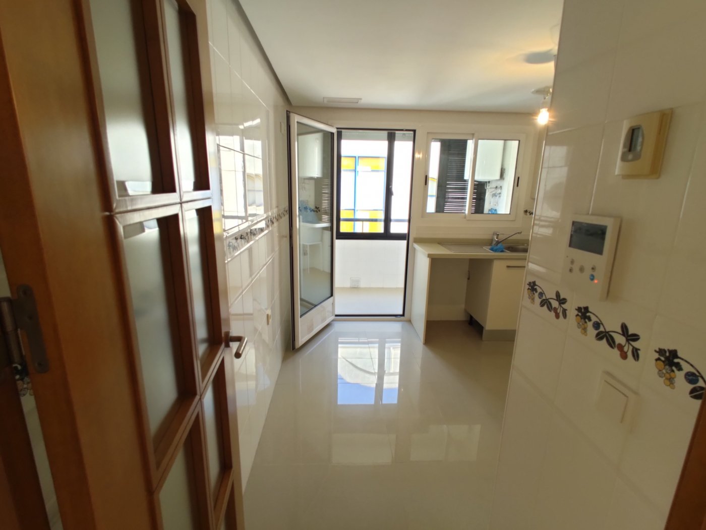 3 Bed, 2 Bath, ApartmentFor Sale, Torrevieja, Alicante 3 Bed, 2 Bath, ApartmentFor Sale, Torrevieja, Alicante