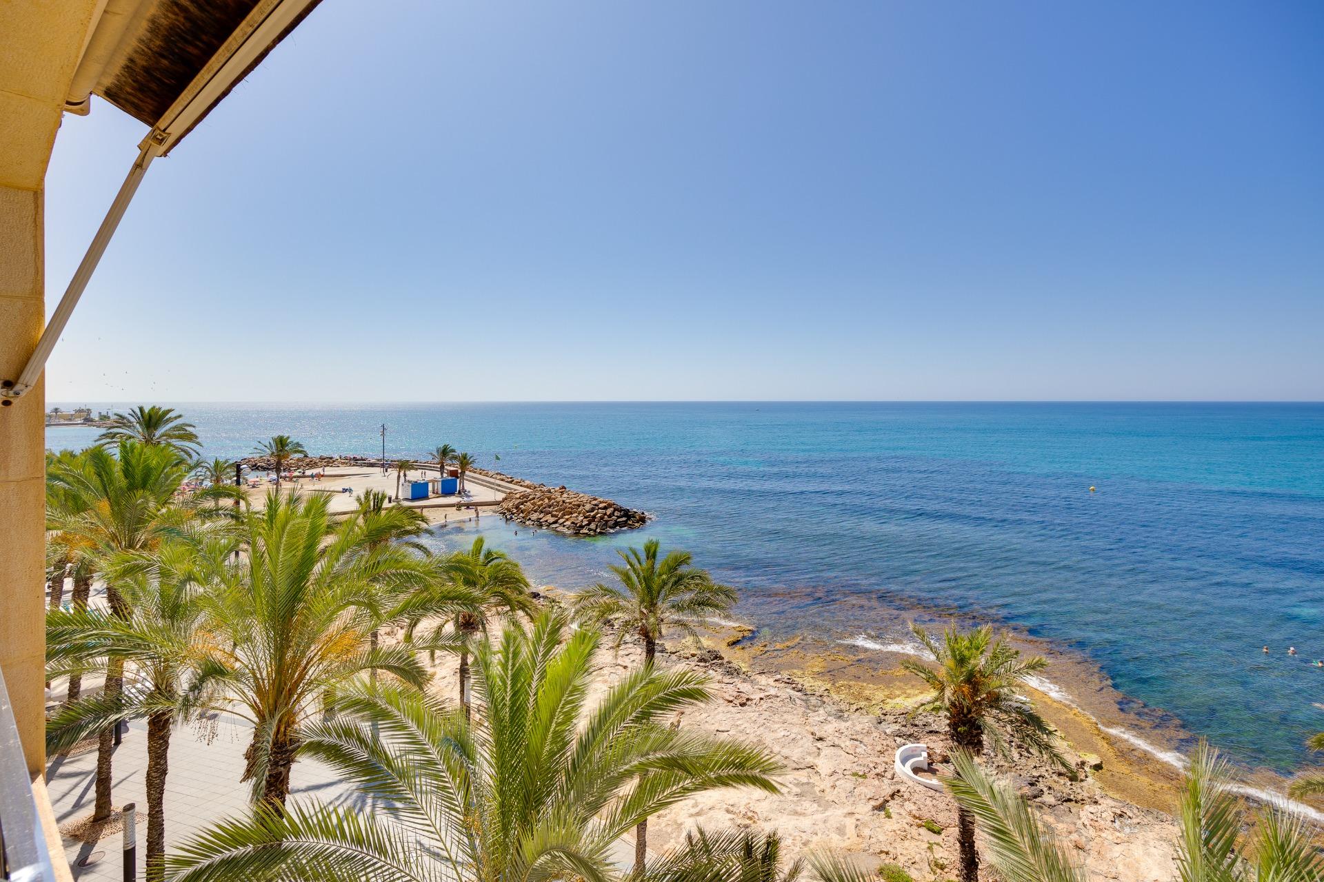 3 Bed, 2 Bath, ApartmentFor Sale, Torrevieja, Alicante 3 Bed, 2 Bath, ApartmentFor Sale, Torrevieja, Alicante