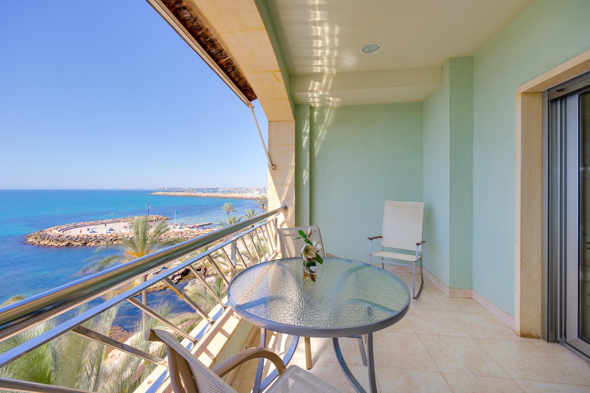3 Bed, 2 Bath, ApartmentFor Sale, Torrevieja, Alicante 3 Bed, 2 Bath, ApartmentFor Sale, Torrevieja, Alicante