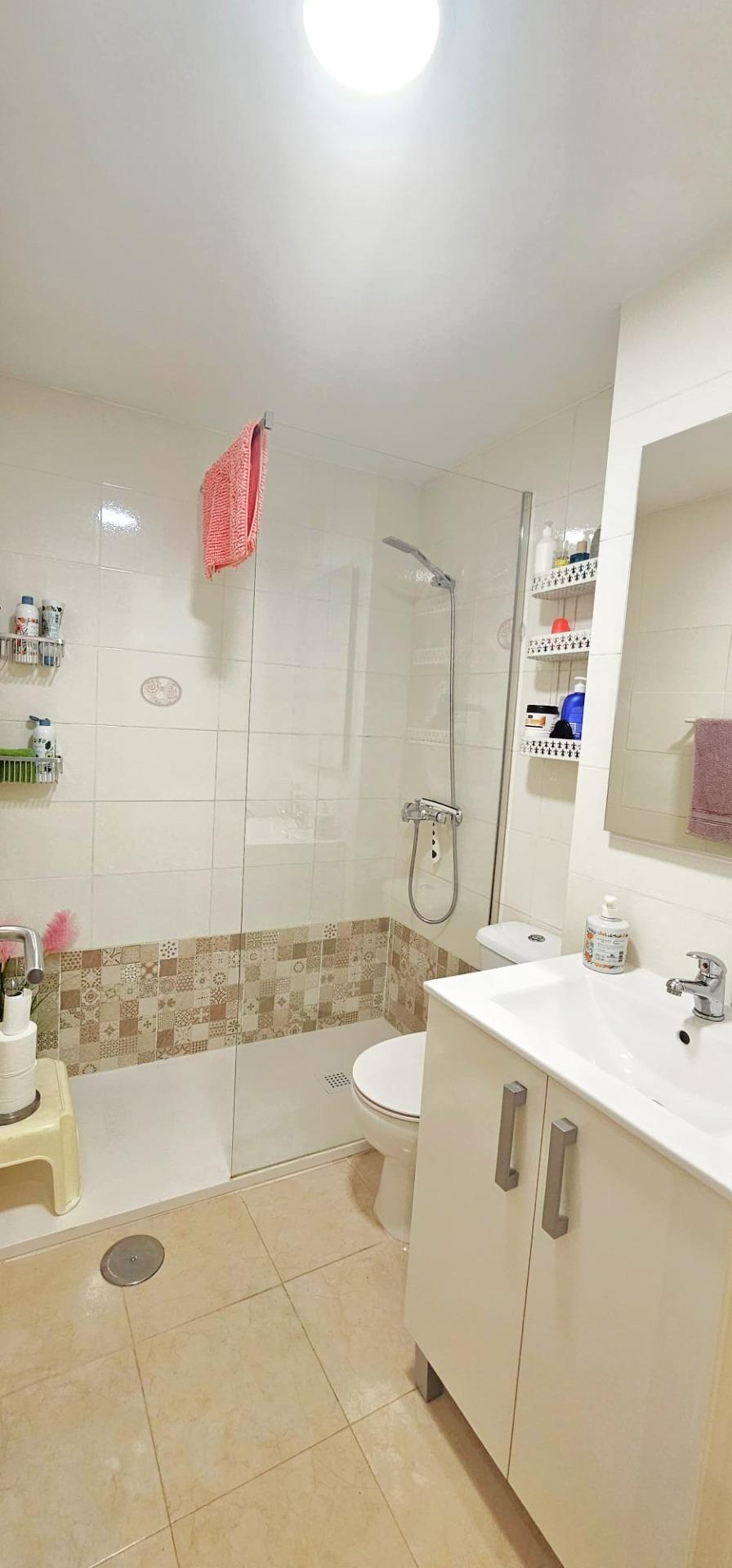 1 Bed, 1 Bath, ApartmentFor Sale, Benidorm, Alicante