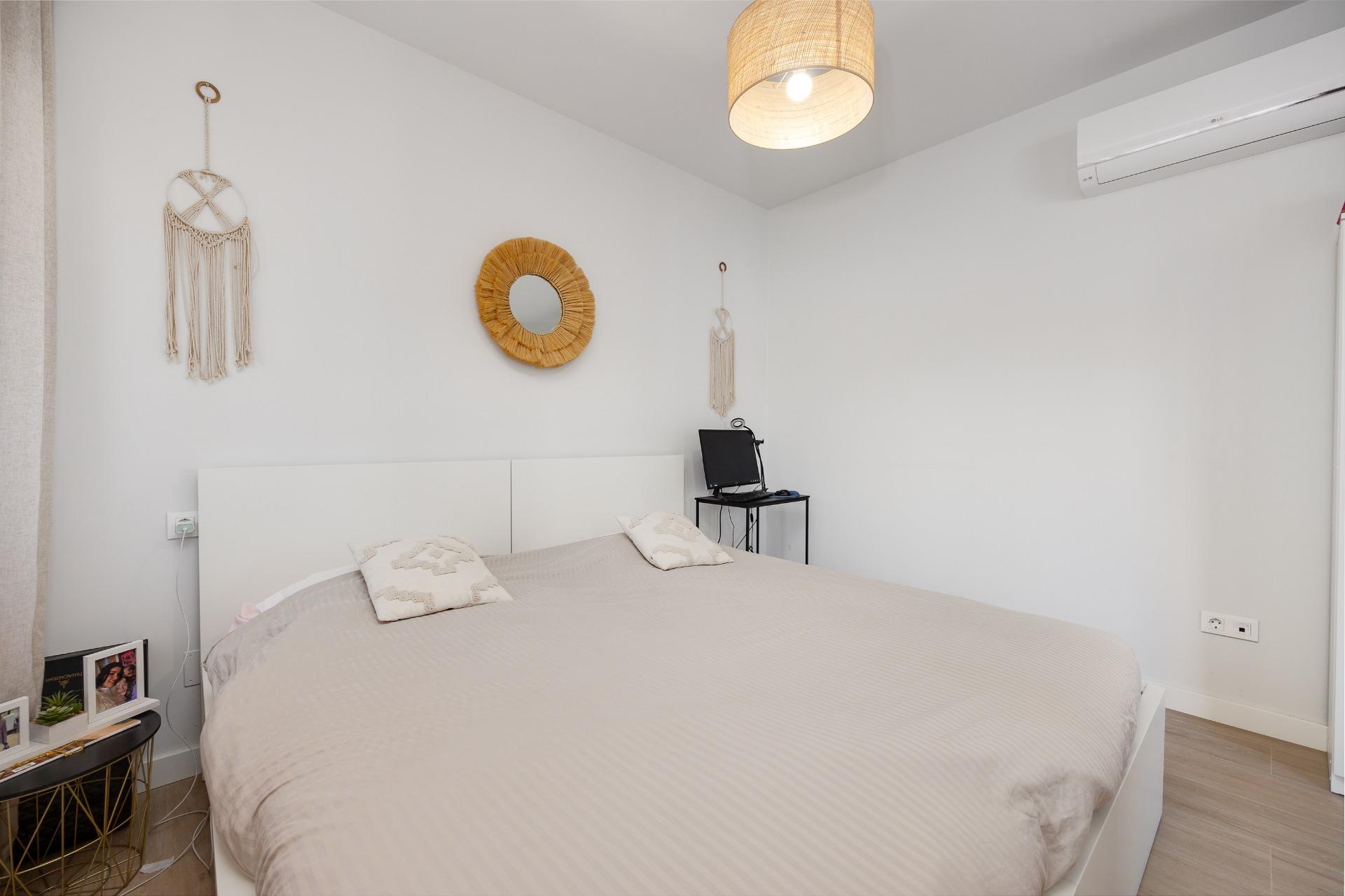 2 Bed, 2 Bath, ApartmentFor Sale, Orihuela Costa, Alicante 2 Bed, 2 Bath, ApartmentFor Sale, Orihuela Costa, Alicante