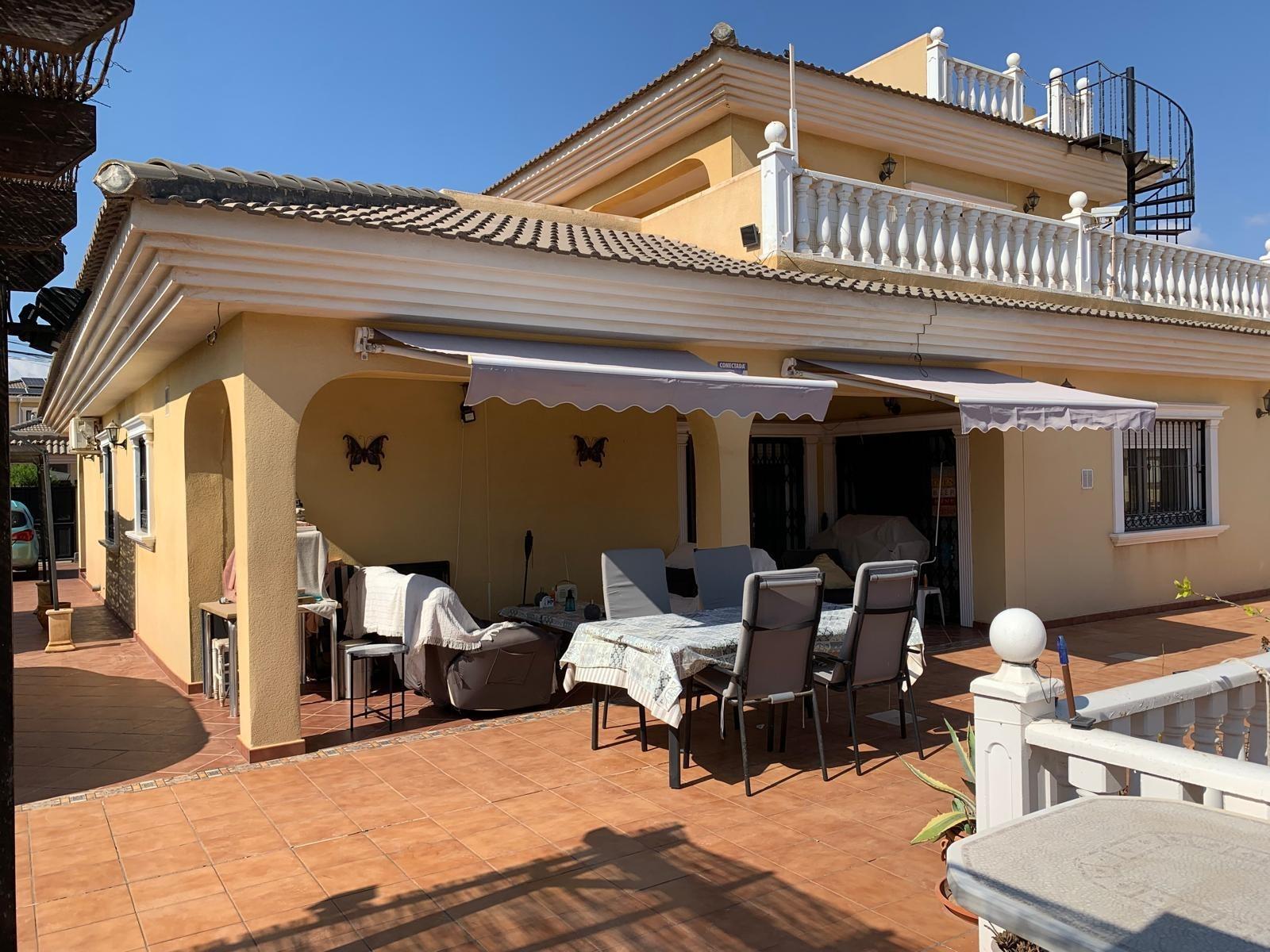 6 Bed, 6 Bath, HouseFor Sale, Torrevieja, Alicante