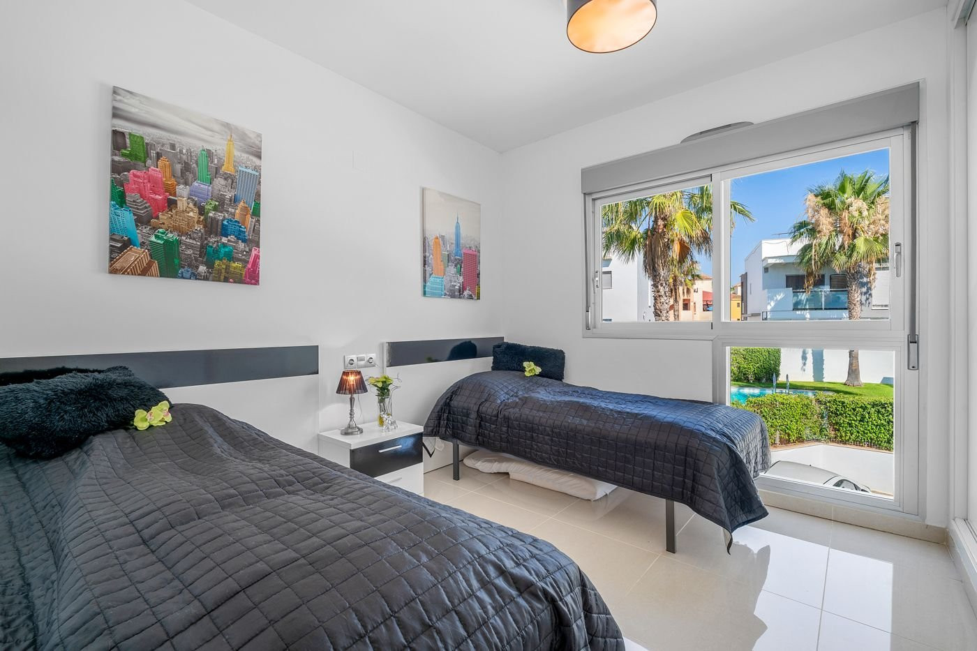 2 Bed, 2 Bath, HouseFor Sale, Punta Prima, Alicante