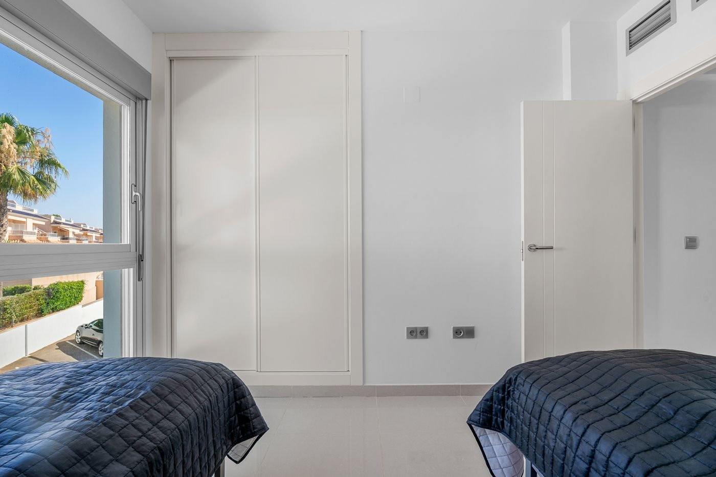 2 Bed, 2 Bath, HouseFor Sale, Punta Prima, Alicante