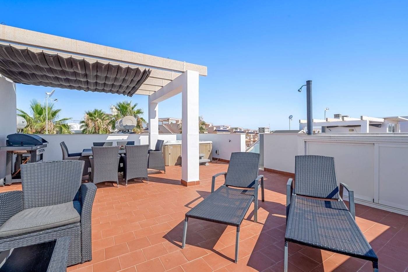 2 Bed, 2 Bath, HouseFor Sale, Punta Prima, Alicante