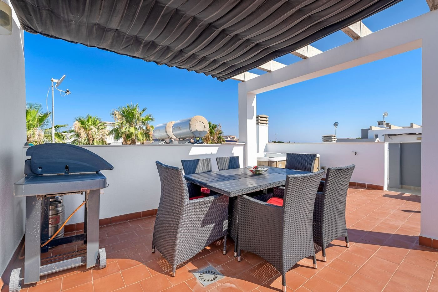 2 Bed, 2 Bath, HouseFor Sale, Punta Prima, Alicante