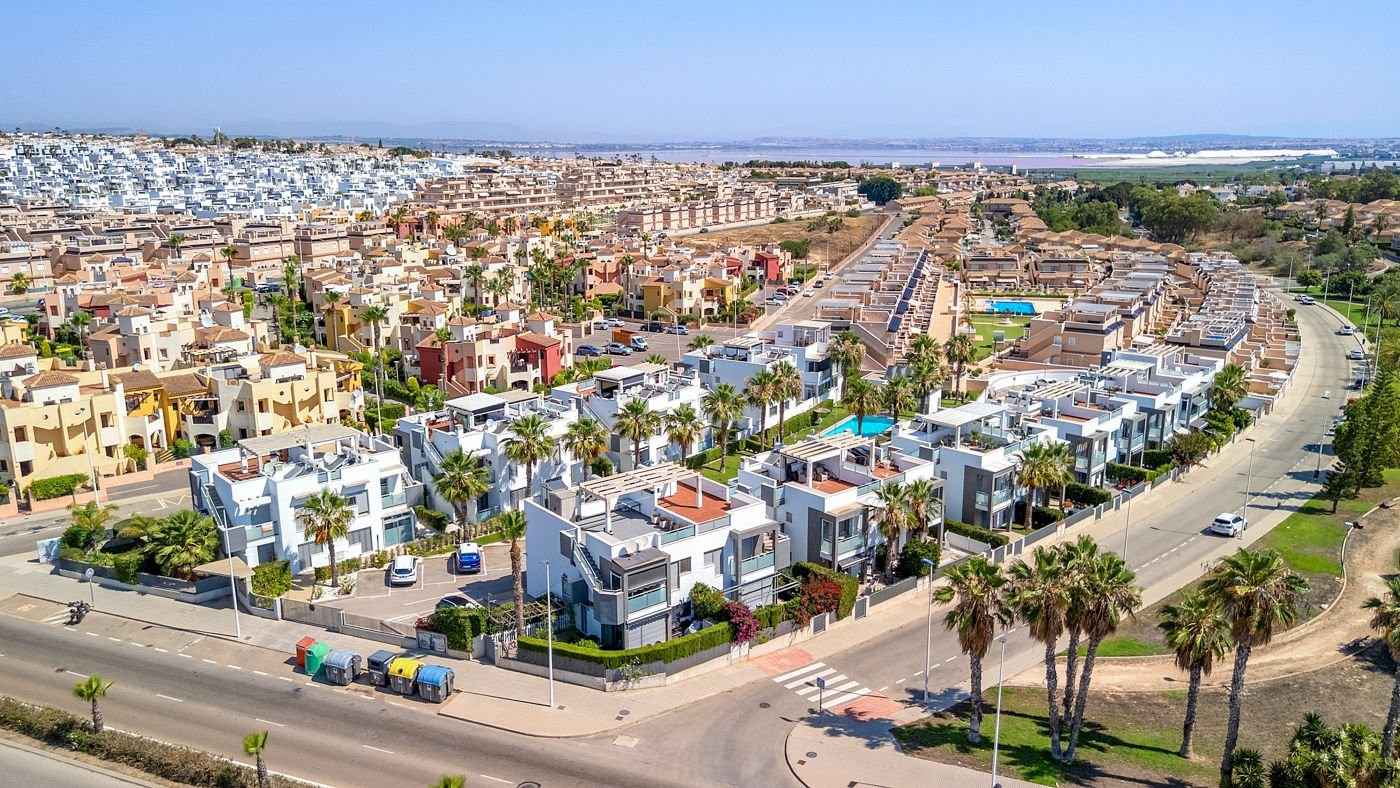 2 Bed, 2 Bath, HouseFor Sale, Punta Prima, Alicante