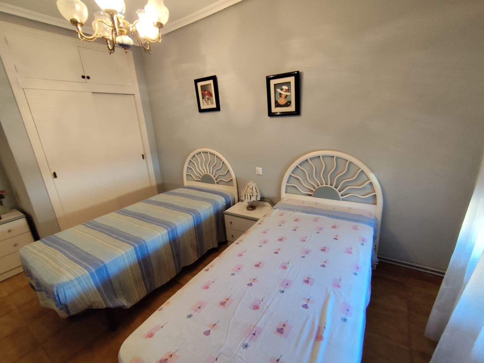 4 Bed, 2 Bath, HouseFor Sale, Torrevieja, Alicante