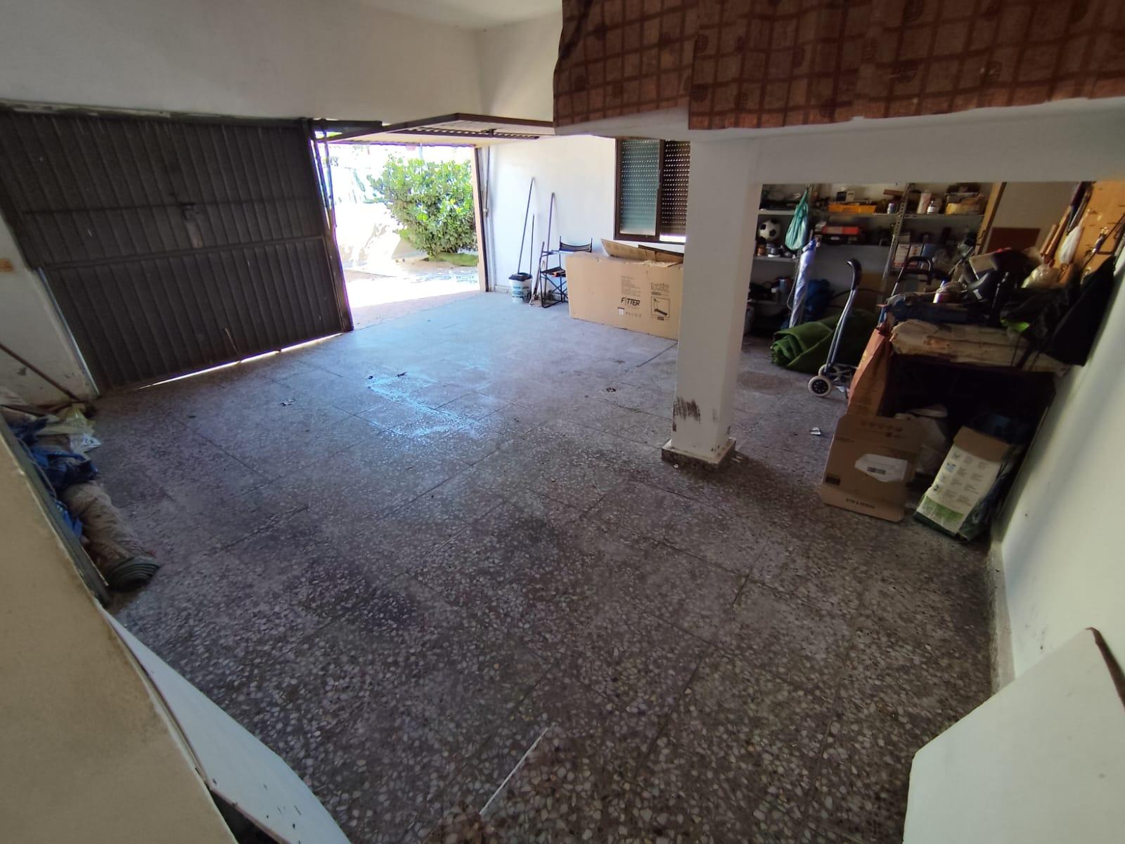 4 Bed, 2 Bath, HouseFor Sale, Torrevieja, Alicante