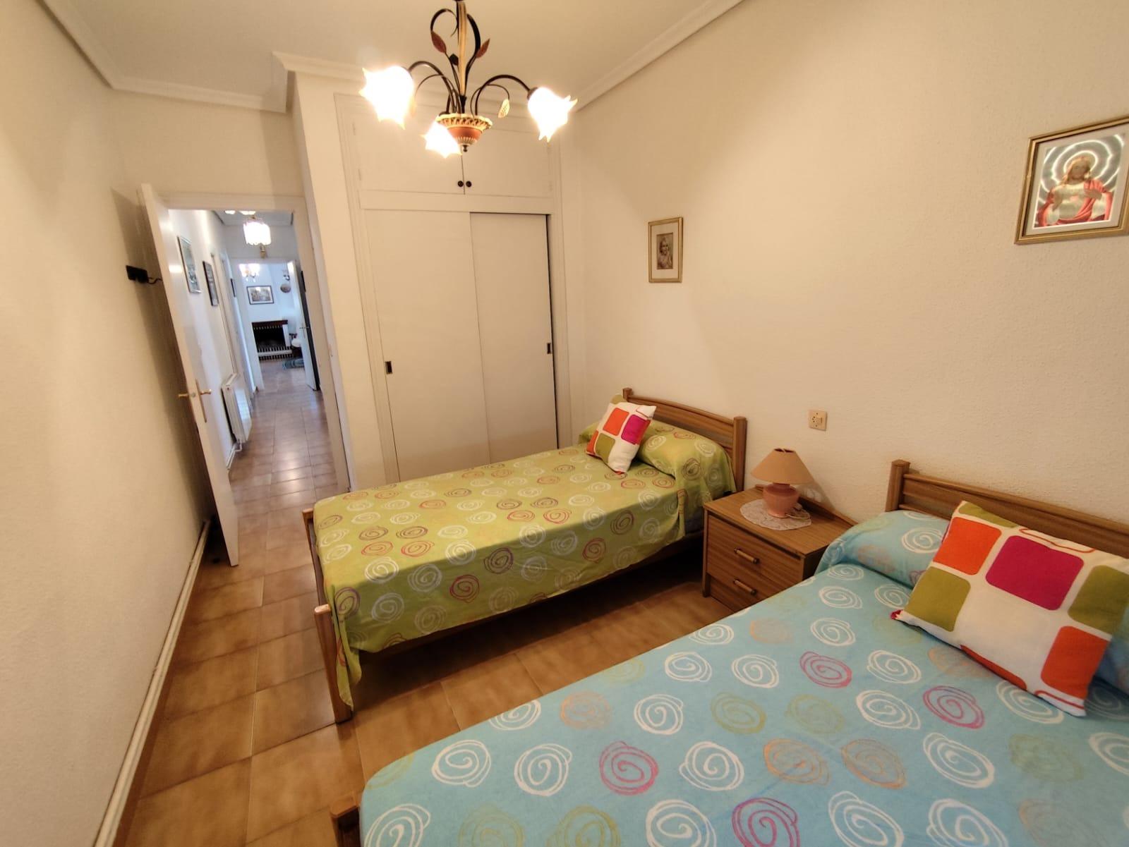 4 Bed, 2 Bath, HouseFor Sale, Torrevieja, Alicante