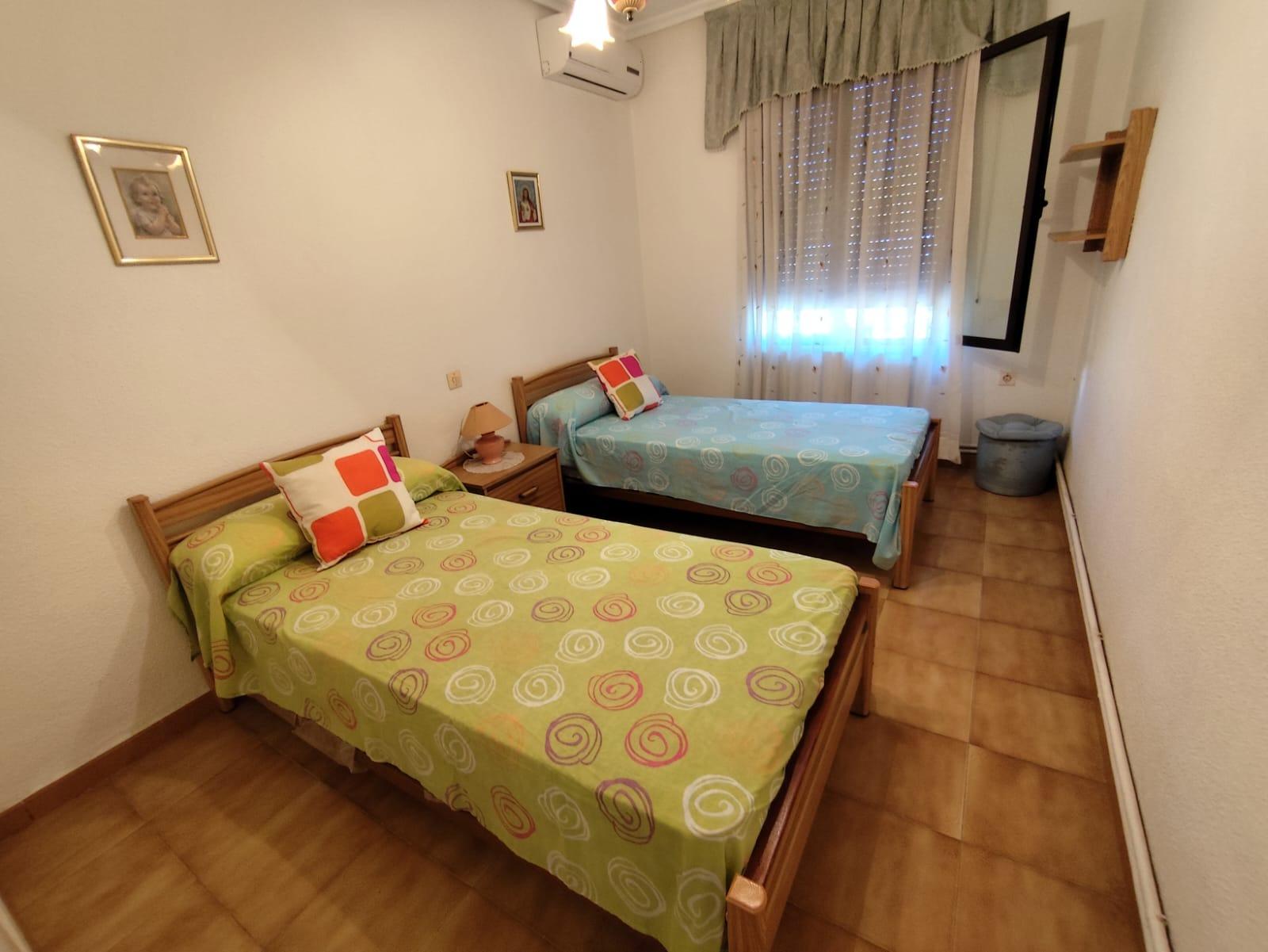 4 Bed, 2 Bath, HouseFor Sale, Torrevieja, Alicante