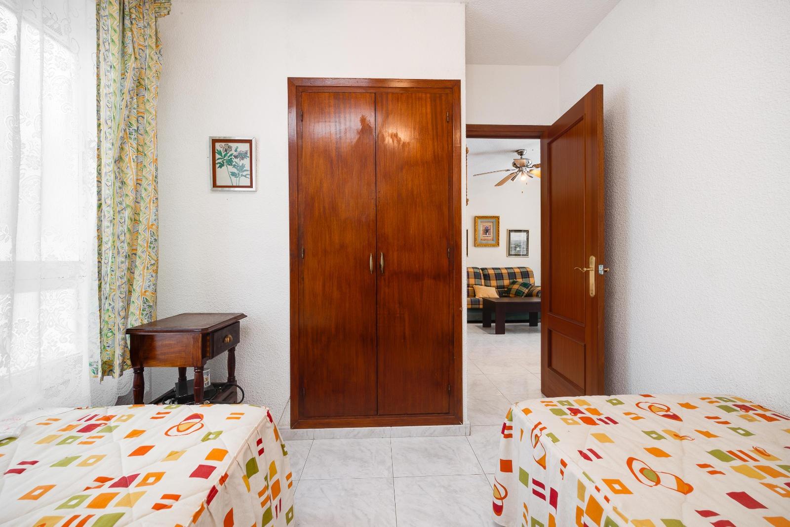 2 Bed, 1 Bath, ApartmentFor Sale, Torrevieja, Alicante