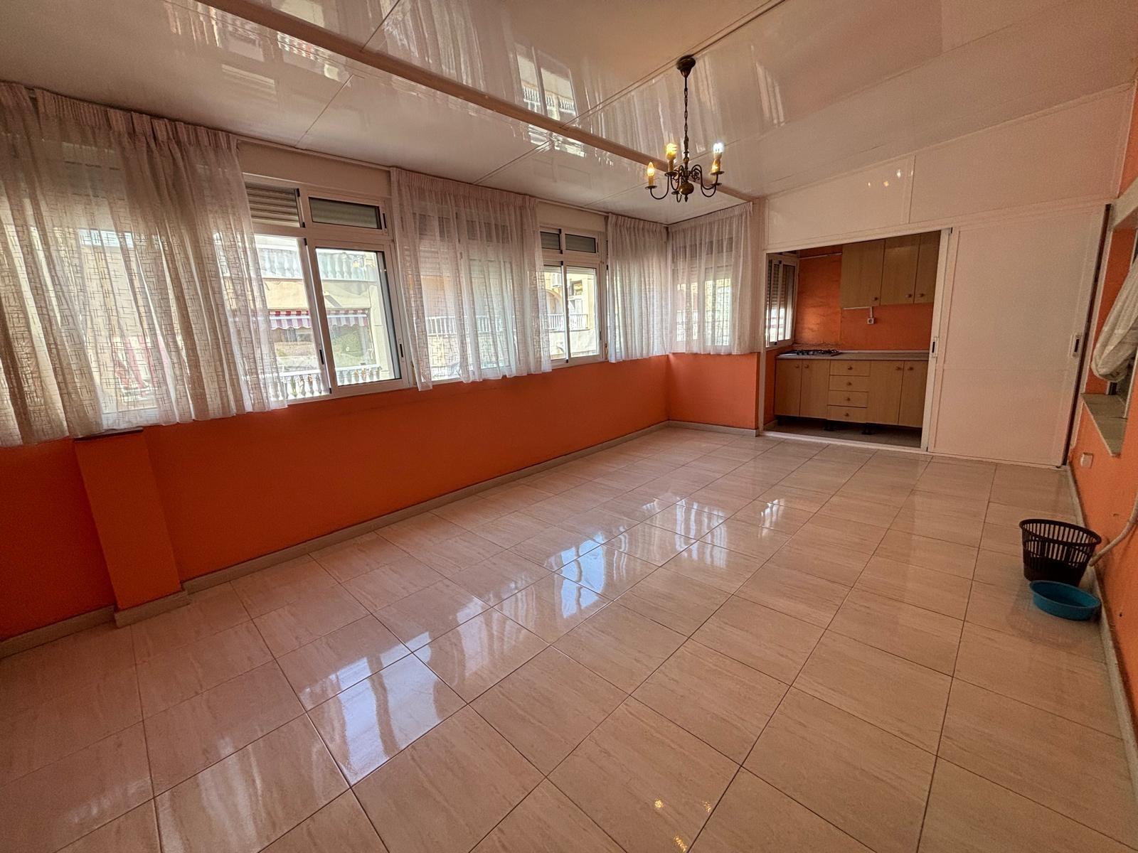 2 Bed, 1 Bath, ApartmentFor Sale, Torrevieja, Alicante