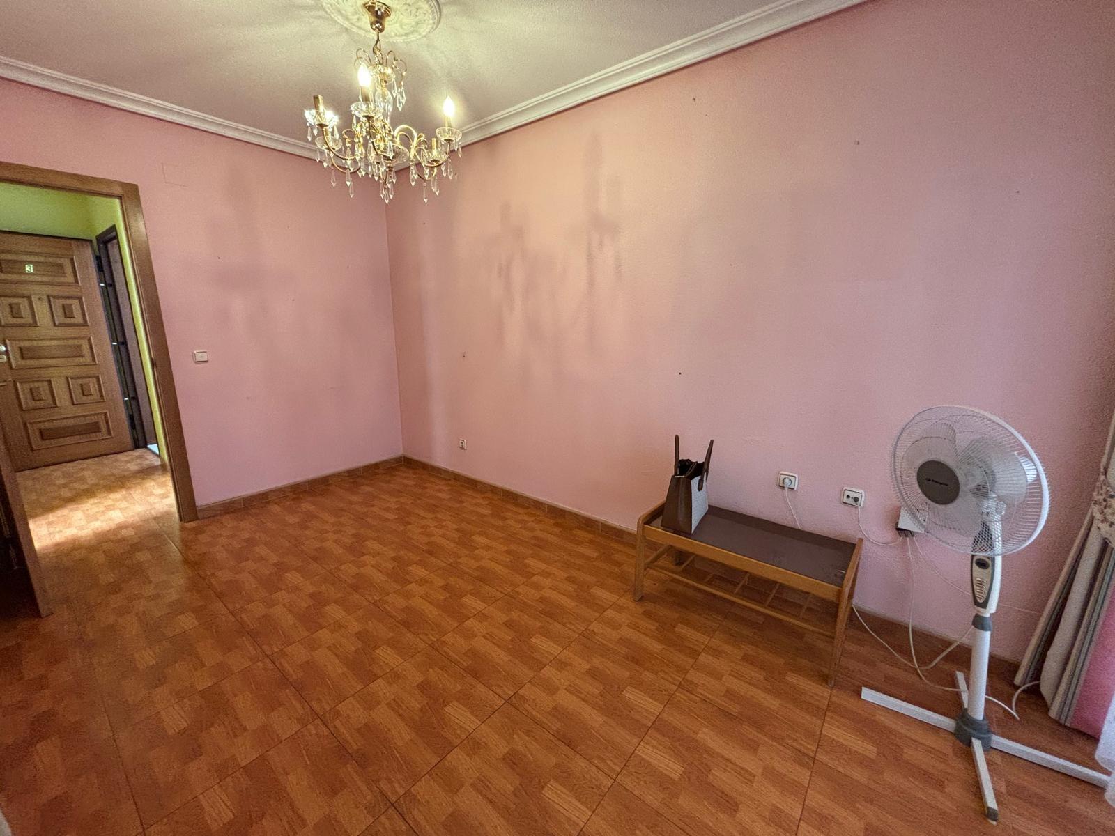 2 Bed, 1 Bath, ApartmentFor Sale, Torrevieja, Alicante