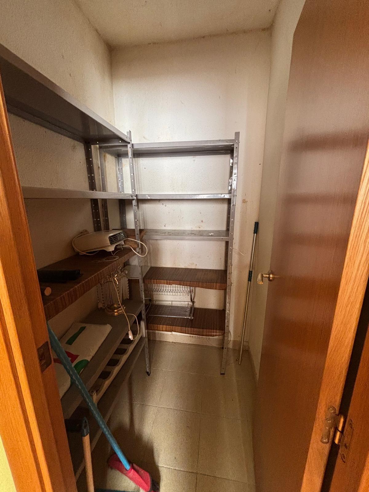 2 Bed, 1 Bath, ApartmentFor Sale, Torrevieja, Alicante