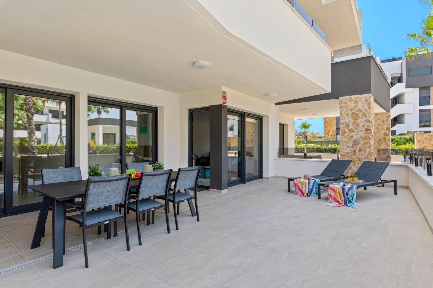 2 Bed, 2 Bath, ApartmentFor Sale, Orihuela Costa, Alicante