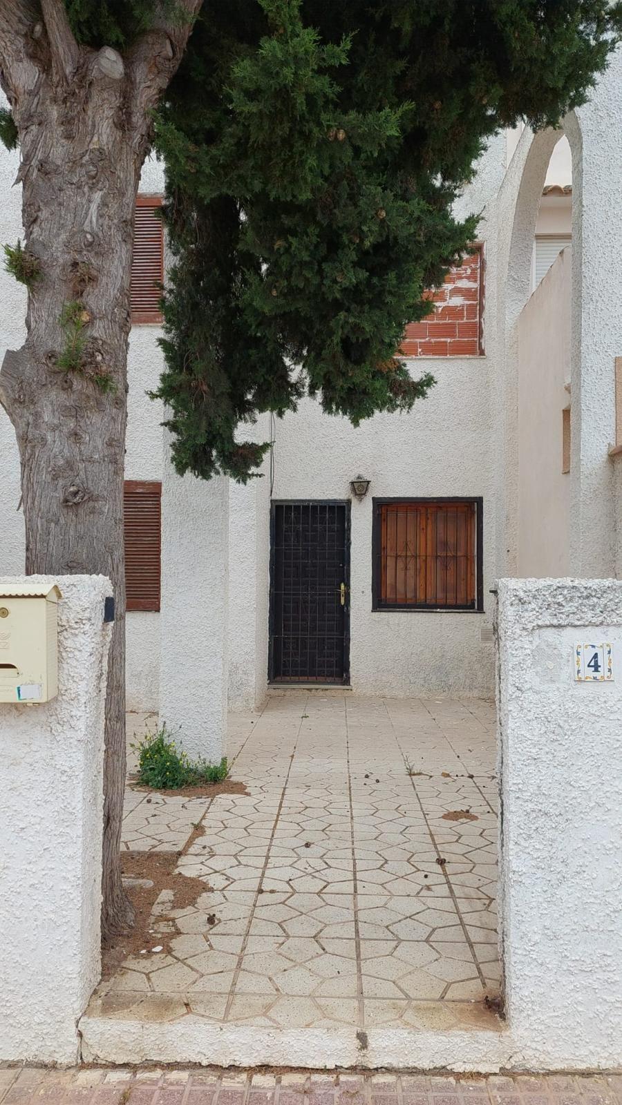 3 Bed, 2 Bath, HouseFor Sale, Torrevieja, Alicante