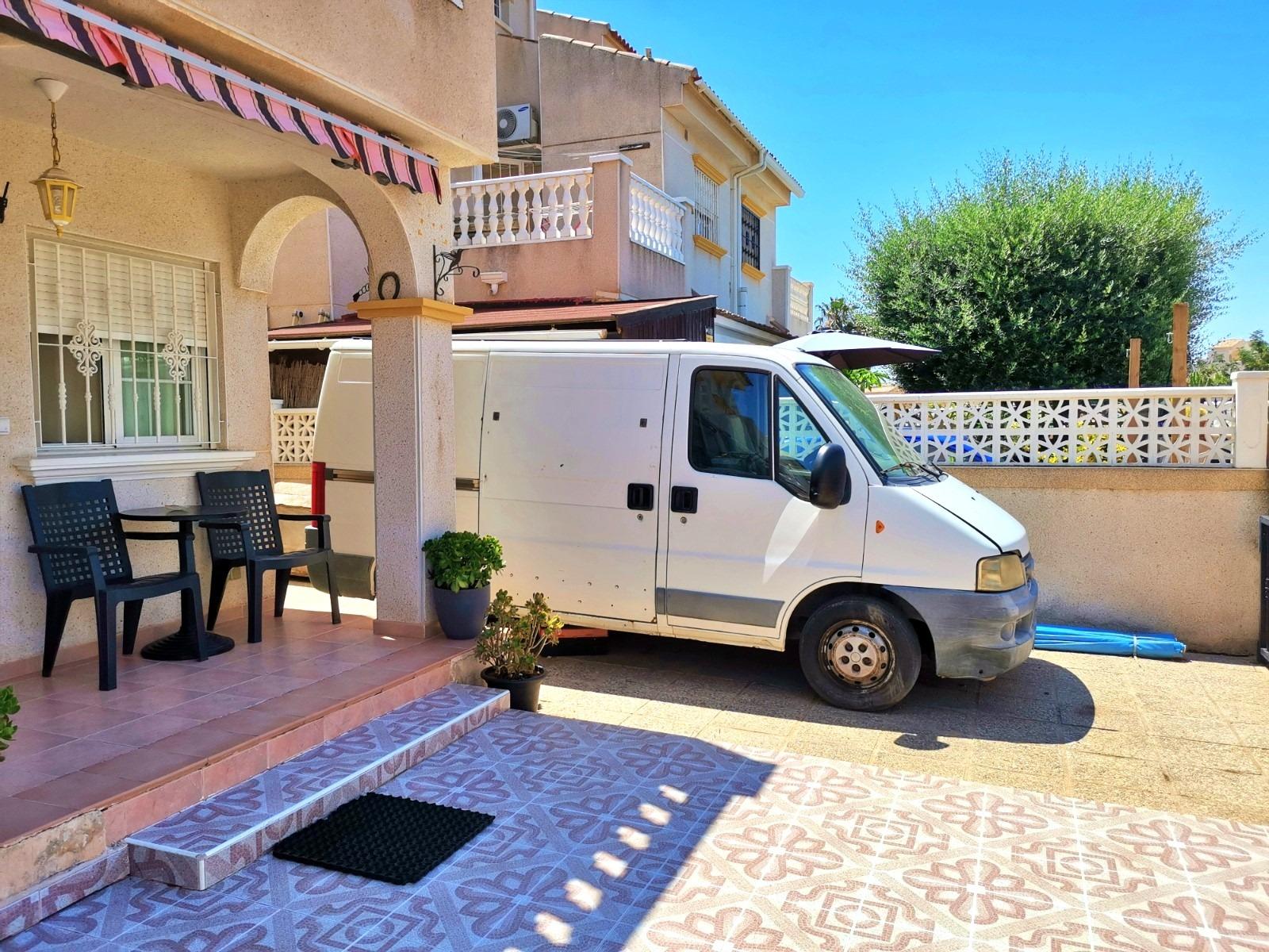 2 Bed, 1 Bath, ApartmentFor Sale, Torrevieja, Alicante