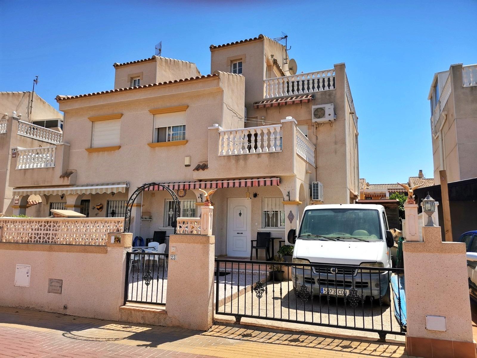 2 Bed, 1 Bath, ApartmentFor Sale, Torrevieja, Alicante