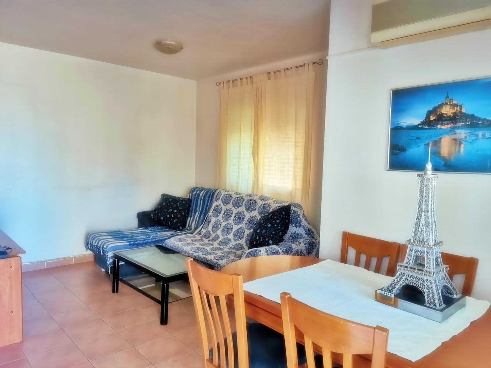 2 Bed, 1 Bath, ApartmentFor Sale, Torrevieja, Alicante