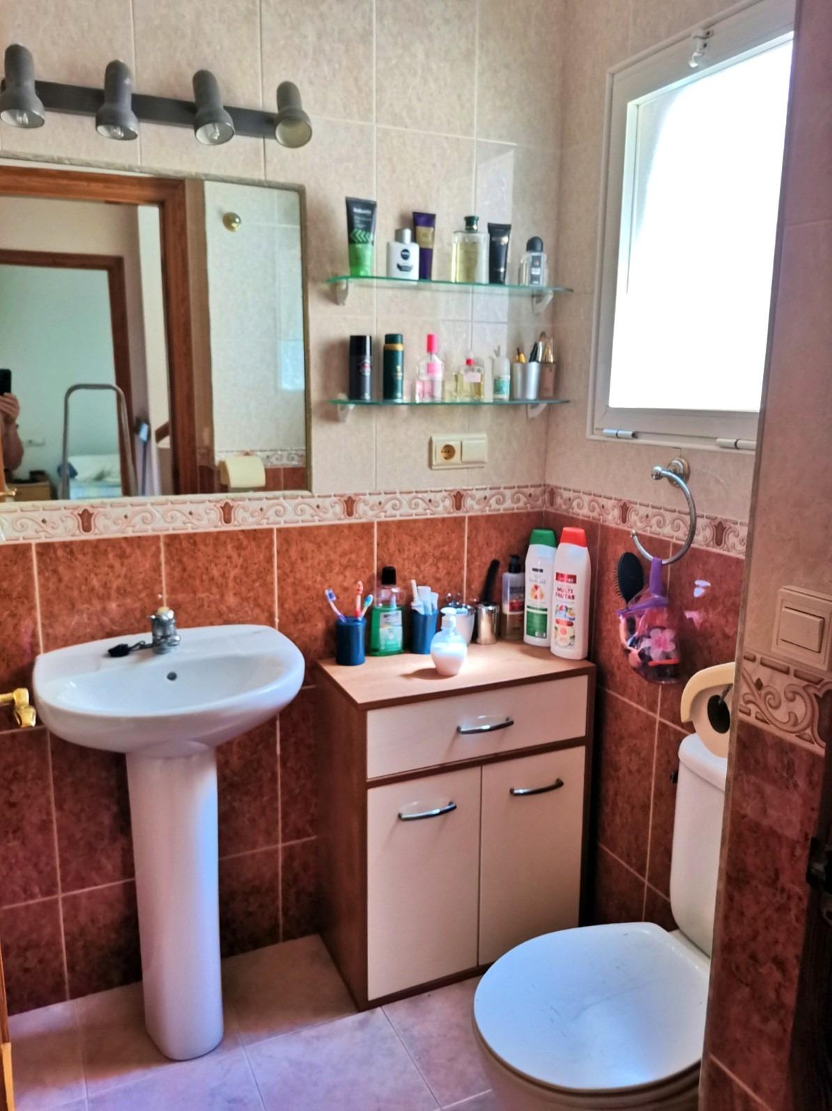 2 Bed, 1 Bath, ApartmentFor Sale, Torrevieja, Alicante