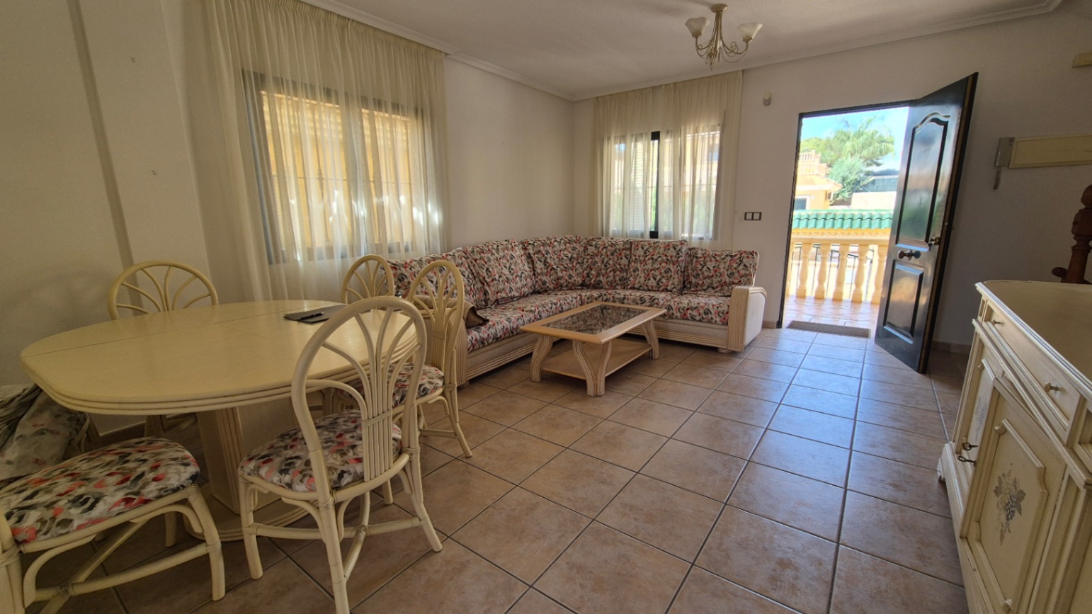 3 Bed, 2 Bath, HouseFor Sale, Orihuela, Alicante