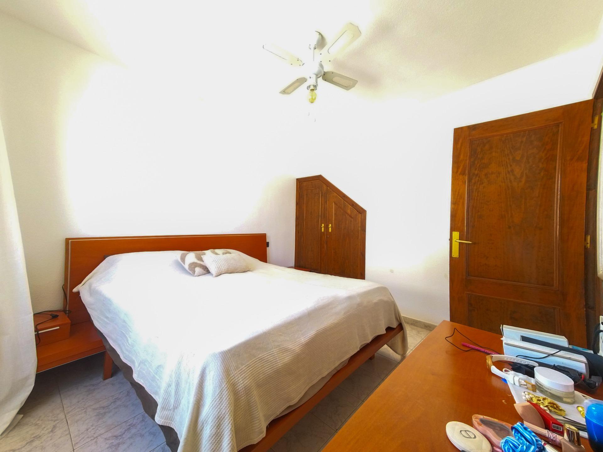 3 Bed, 1 Bath, ApartmentFor Sale, Torrevieja, Alicante