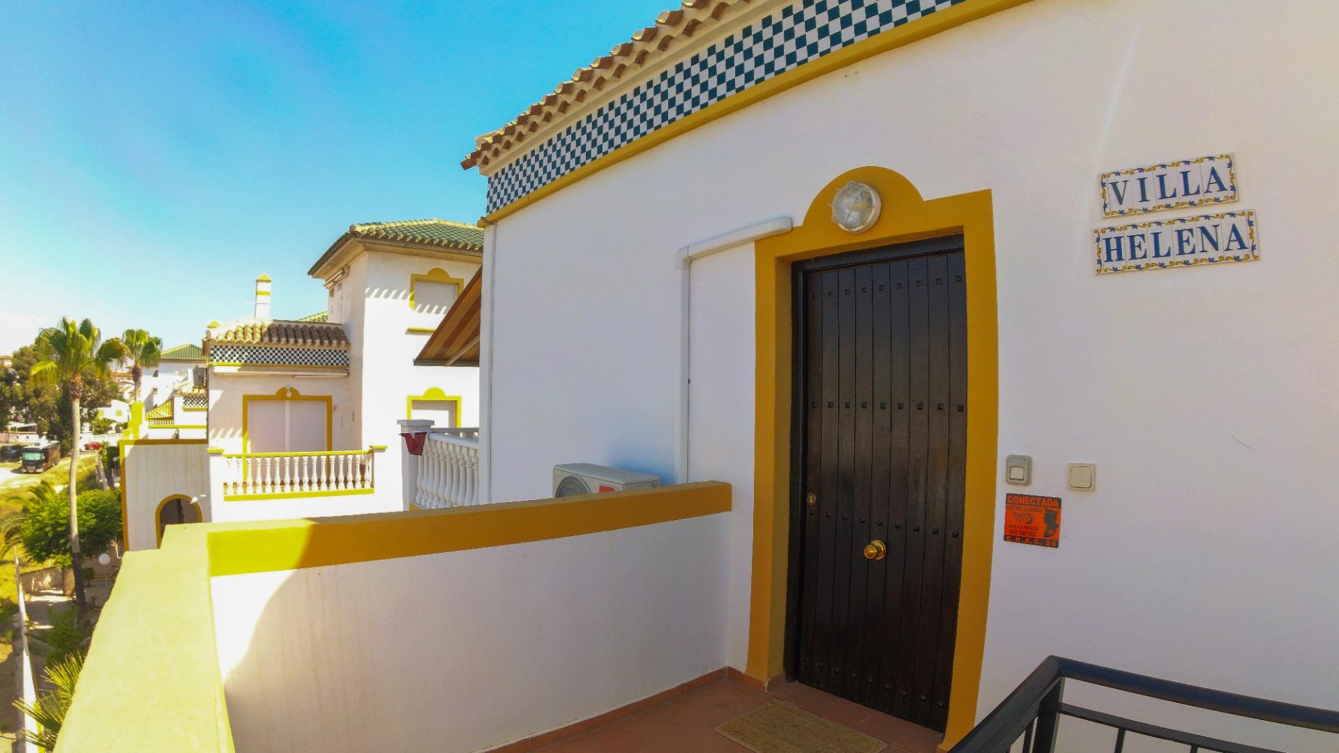 3 Bed, 1 Bath, ApartmentFor Sale, Torrevieja, Alicante