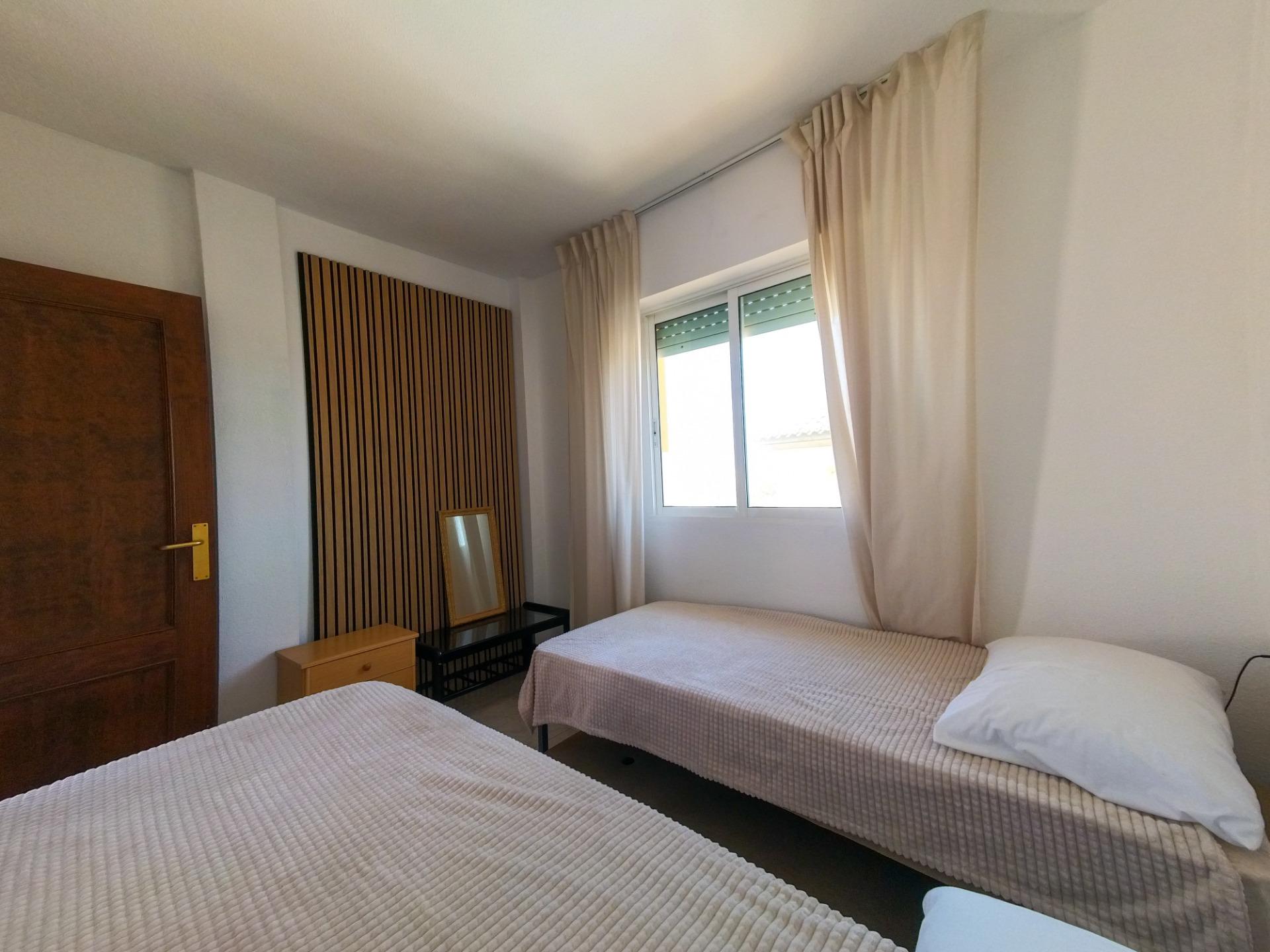 3 Bed, 1 Bath, ApartmentFor Sale, Torrevieja, Alicante