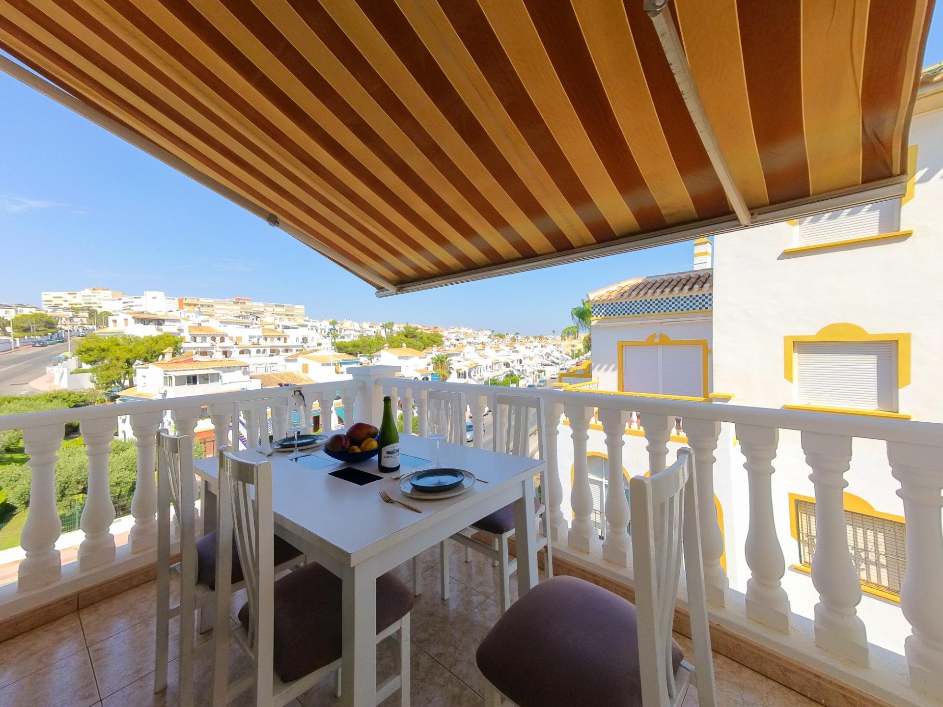 3 Bed, 1 Bath, ApartmentFor Sale, Torrevieja, Alicante