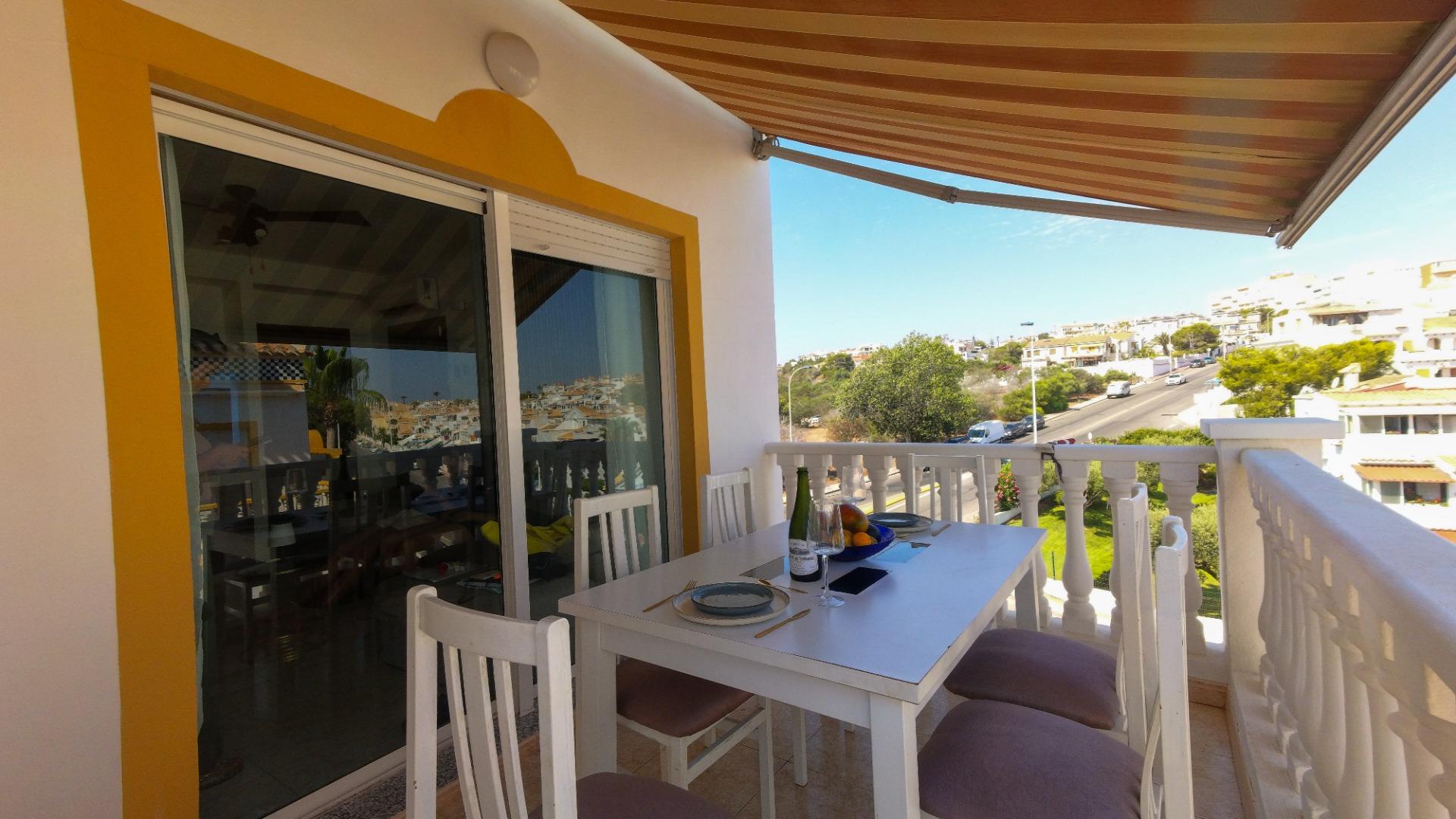 3 Bed, 1 Bath, ApartmentFor Sale, Torrevieja, Alicante