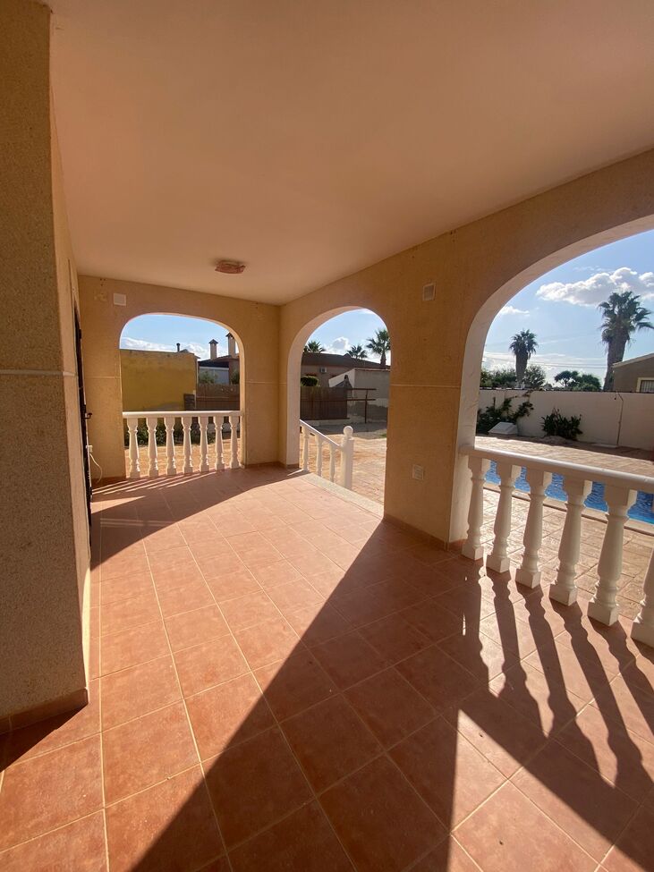 3 Bed, 2 Bath, HouseFor Sale, Catral, Alicante