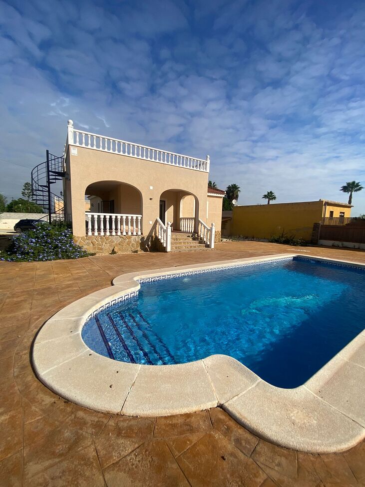 3 Bed, 2 Bath, HouseFor Sale, Catral, Alicante