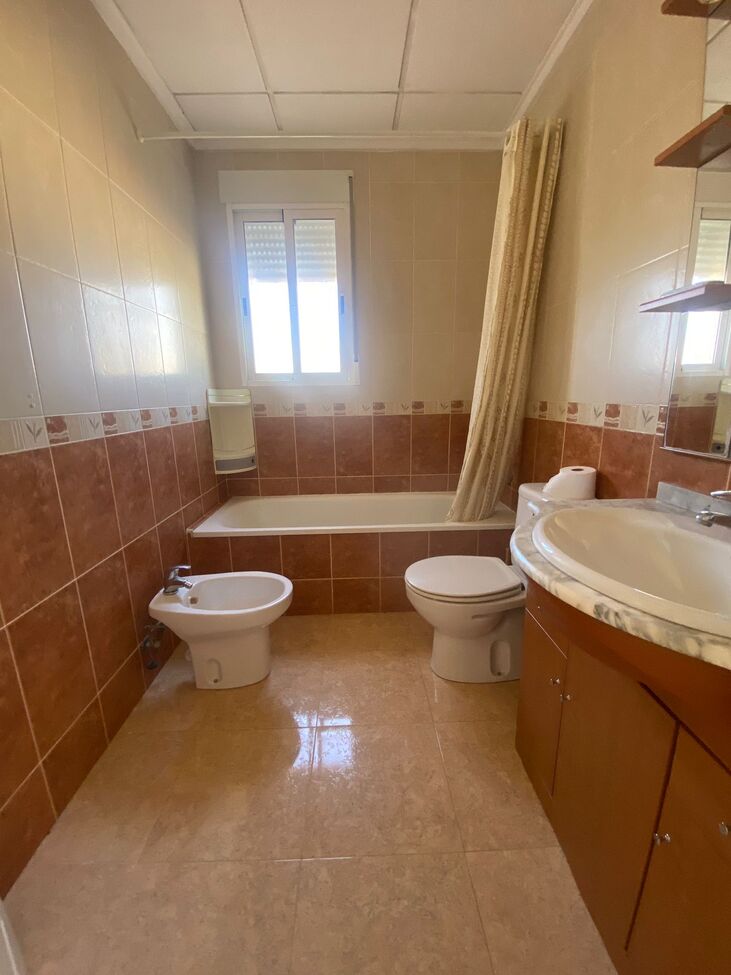 3 Bed, 2 Bath, HouseFor Sale, Catral, Alicante