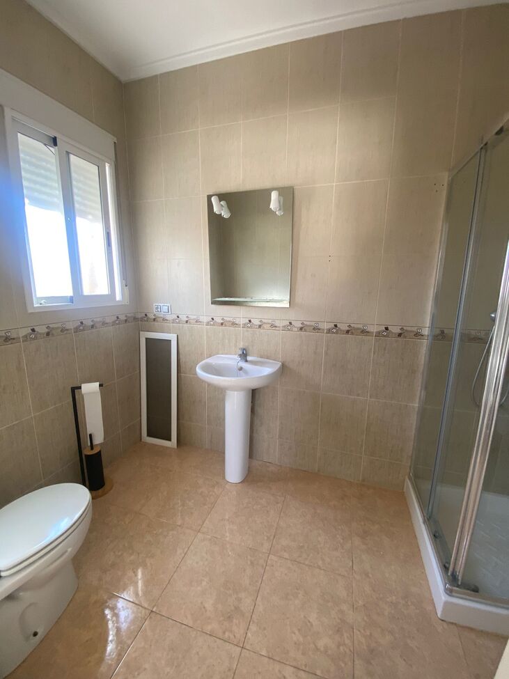 3 Bed, 2 Bath, HouseFor Sale, Catral, Alicante